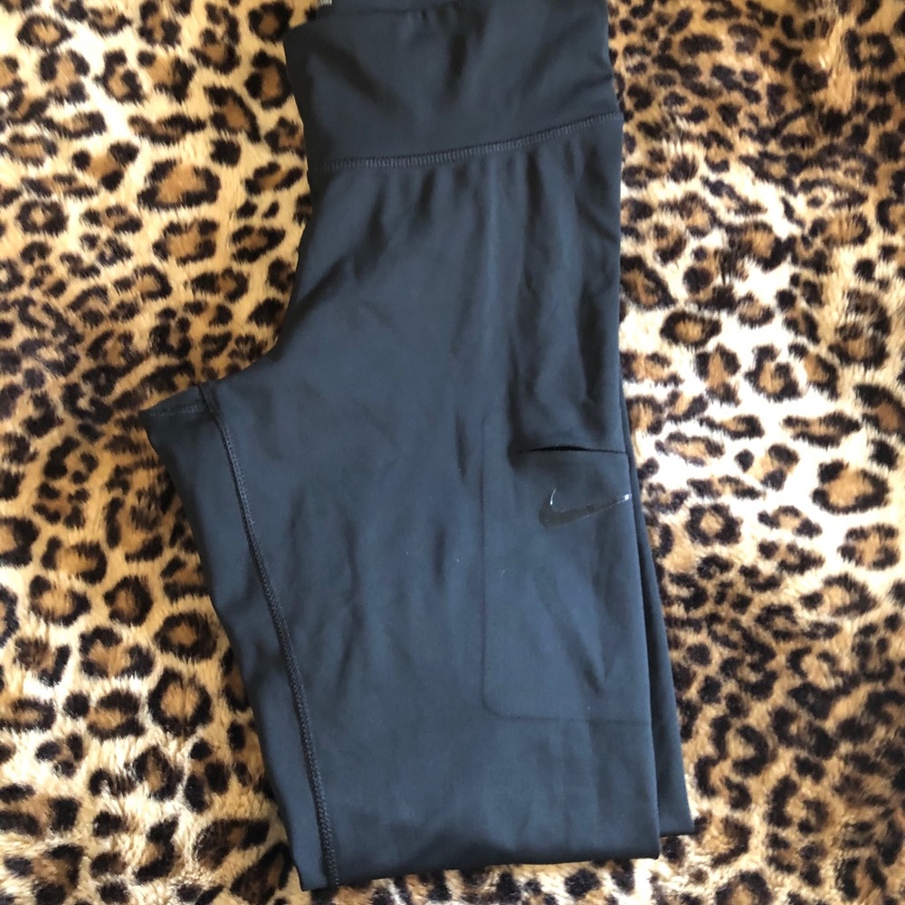 🦋Nike dri fit leggings🦋
